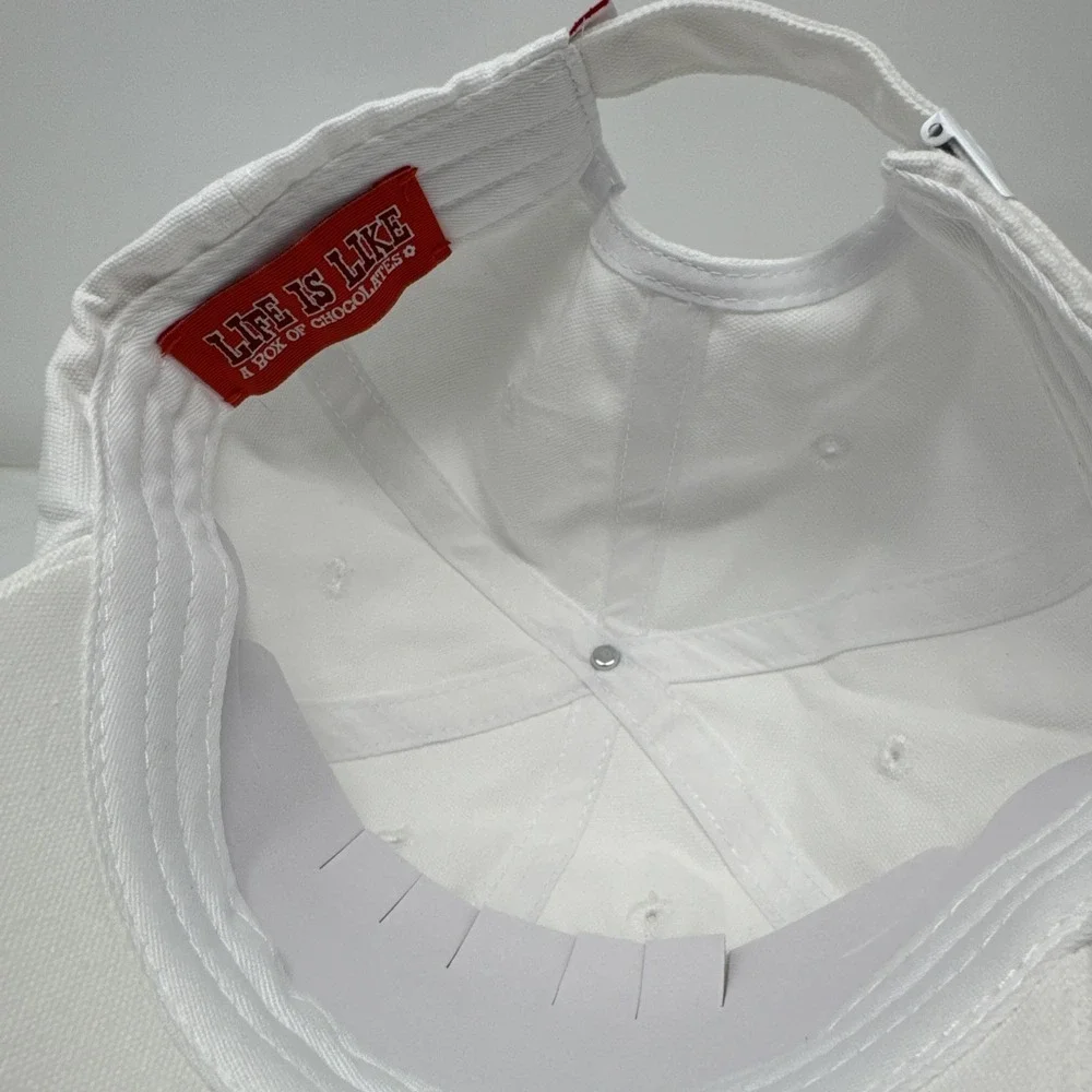 CJ Hendry Tonys Chocolonely White Hat Cap Strapback Valentines‎ Limited Edition